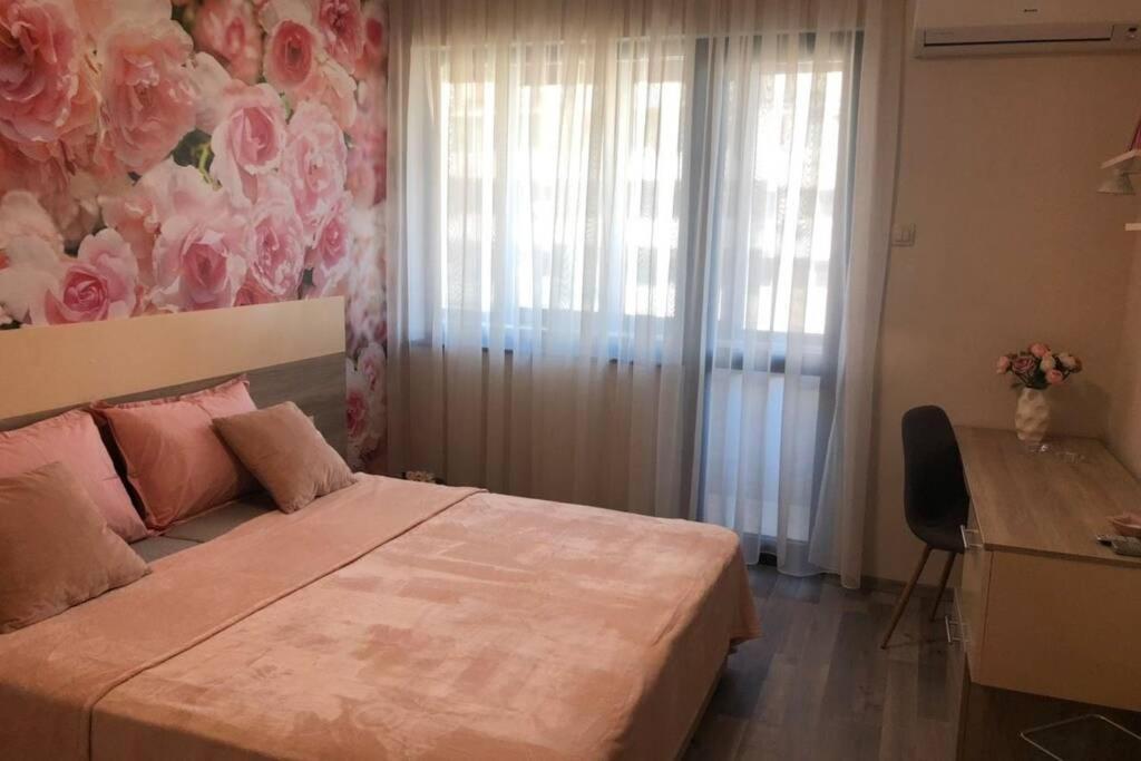 Lovely 3-Bedroom Apartment For 7 Ppl At The Centre Varna Luaran gambar